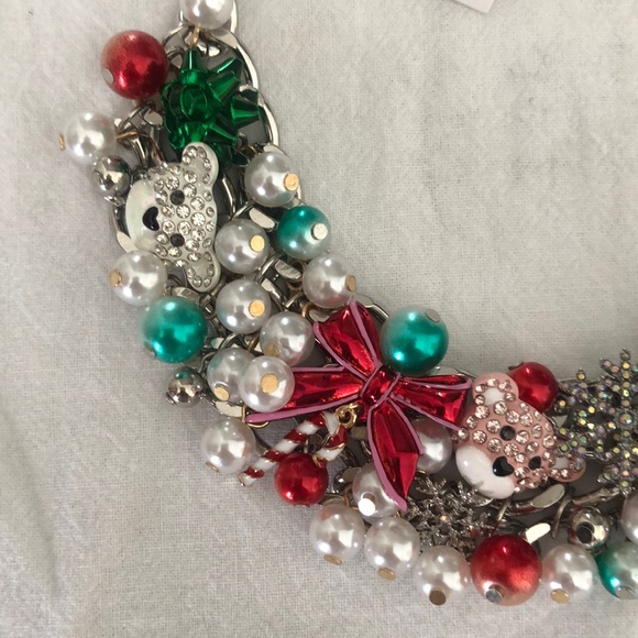Betsey Johnson Silver Tone Bib Necklace Christmas Charms & Shaky Faux Pearls NWT - Picture 12 of 16